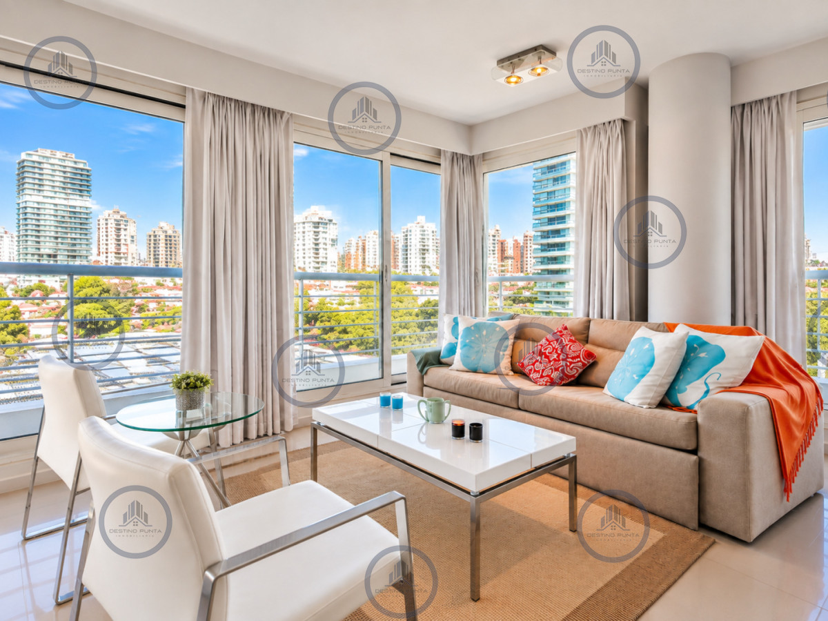 Apartamento ID.3307 - Moderno Apartamento de 1 Dormitorio en Suite a pasos del mar. Playa Mansa, Punta del Este