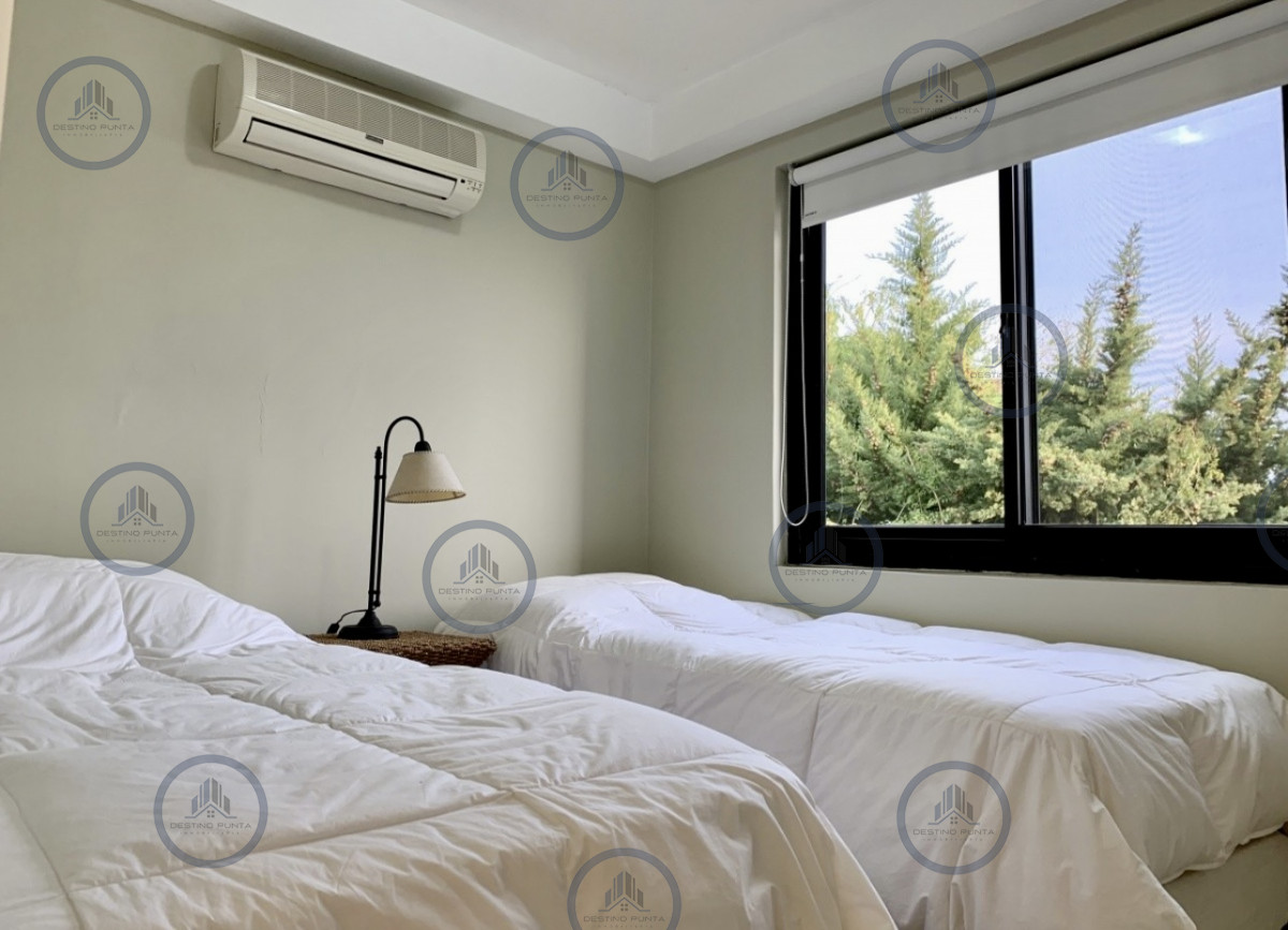 Apartamento ID.125 - Alquiler temporario de apartamento de dos dormitorios con parrillero, Punta Ballena