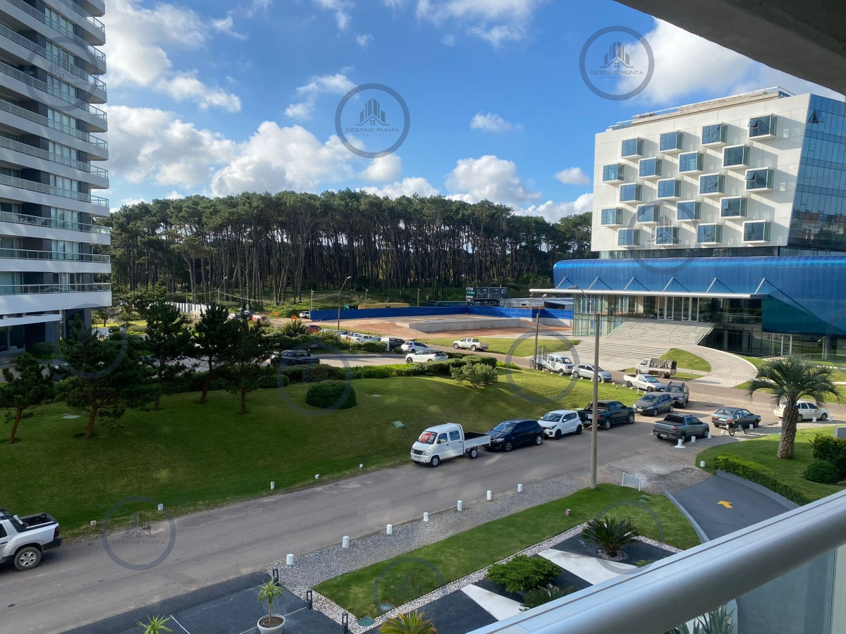 Apartamento ID.2077 - Alquiler temporario de apartamento de 1 dormitorio en playa Brava, Punta del Este