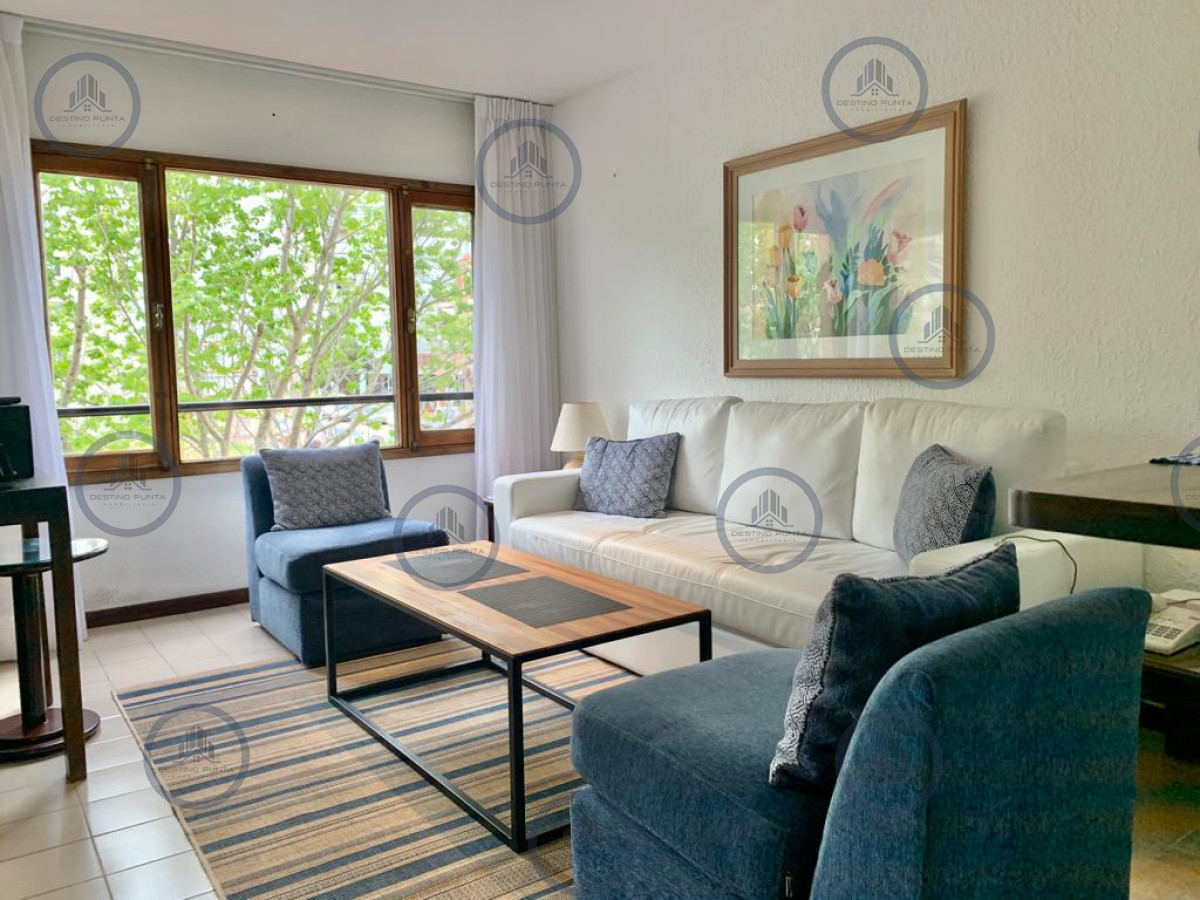 Apartamento de 2 Dormitorios en la Península - Punta del Este, Venta — fotografía 3