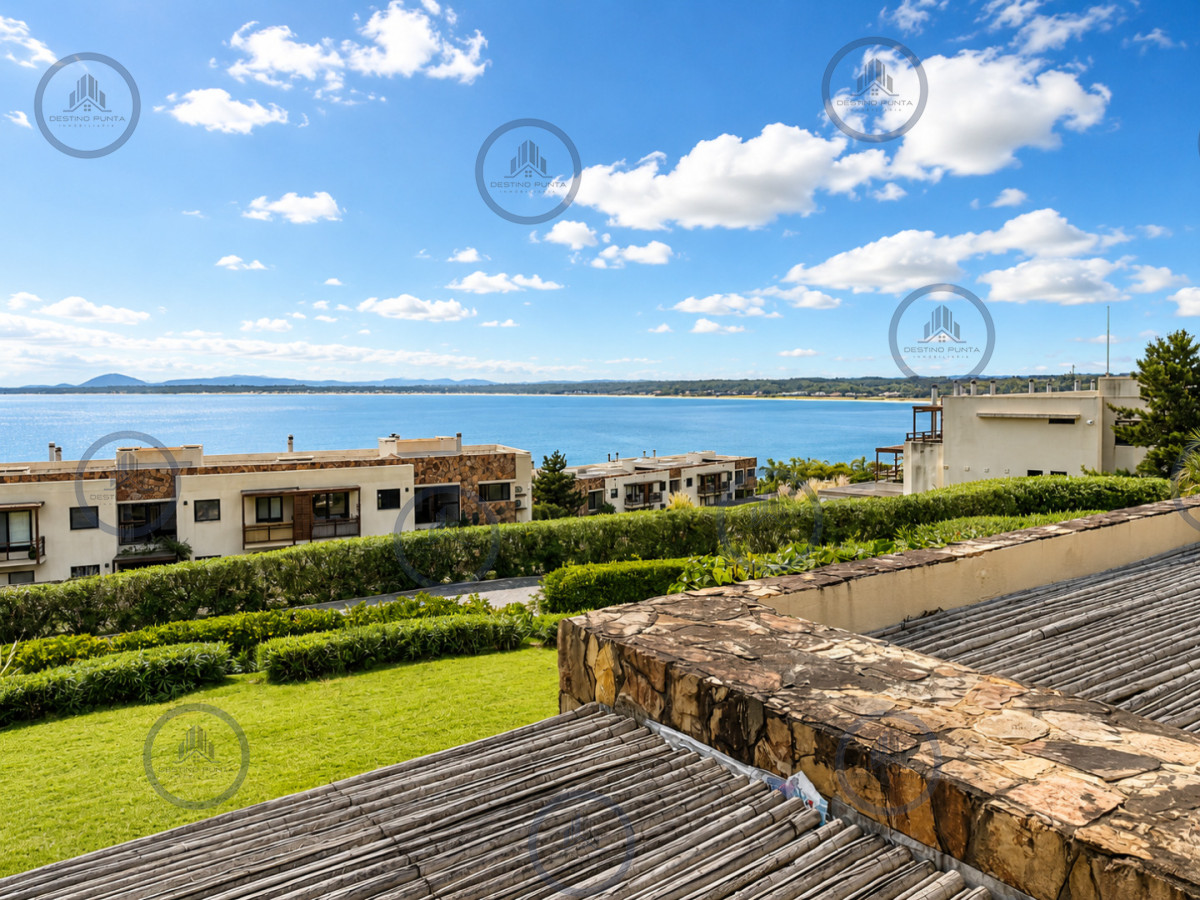 Apartamento ID.3095 - Venta de apartamento de 2 dormitorios con parrillero propio y vista al mar, Punta Ballena