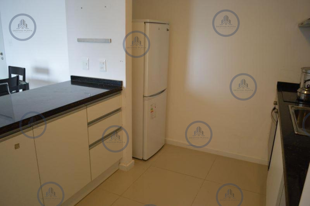 Apartamento ID.601 - Muy Buen Apartamento de 2 Dormitorios en Aidy Grill, Punta del Este