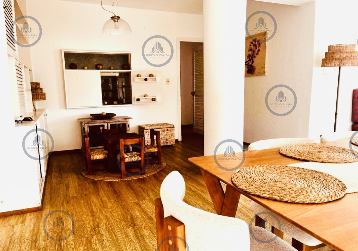 Apartamento de 2 Dormitorios en el corazón de la Península de Punta del Este — fotografía 3