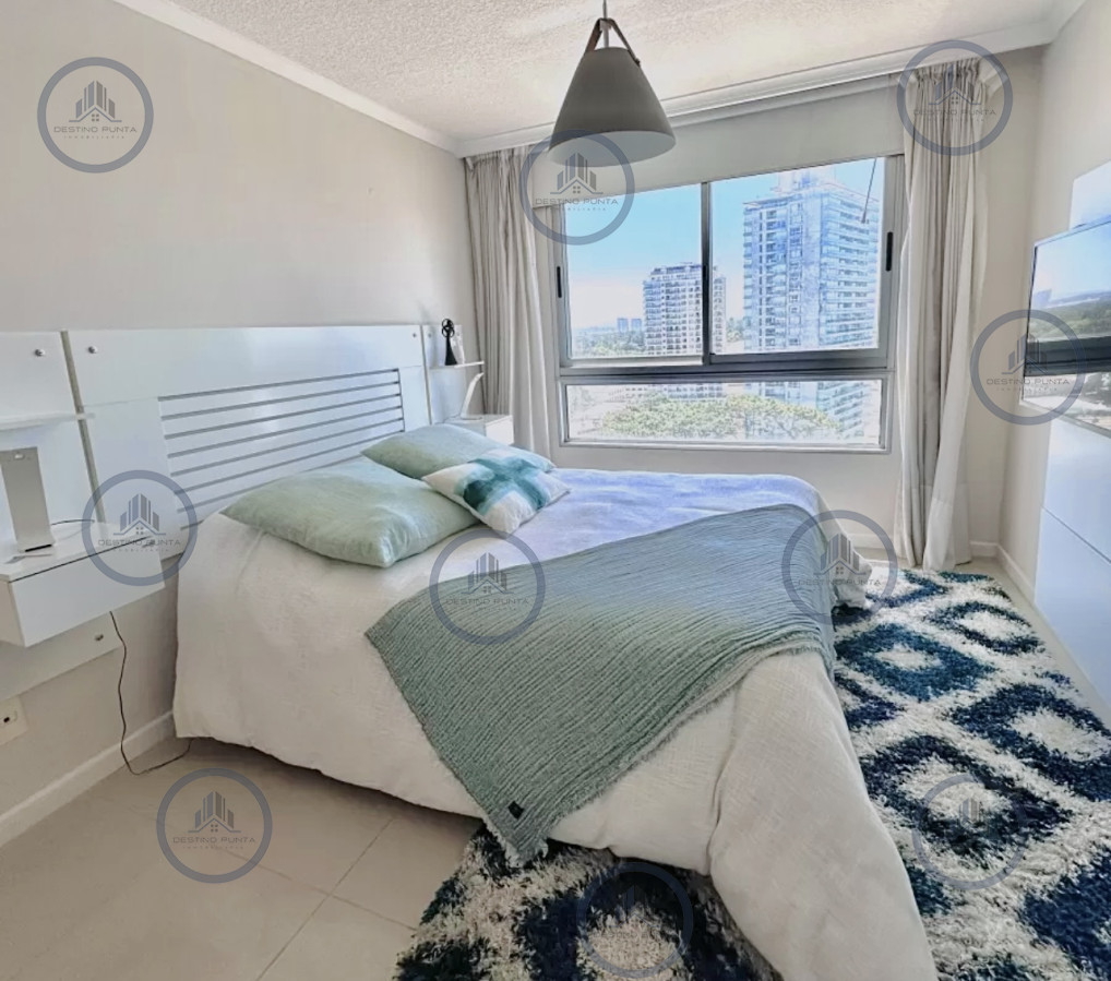 Apartamento ID.176 - Apartamento de 3 Dormitorios en Venta, Ocean Drive Punta del Este