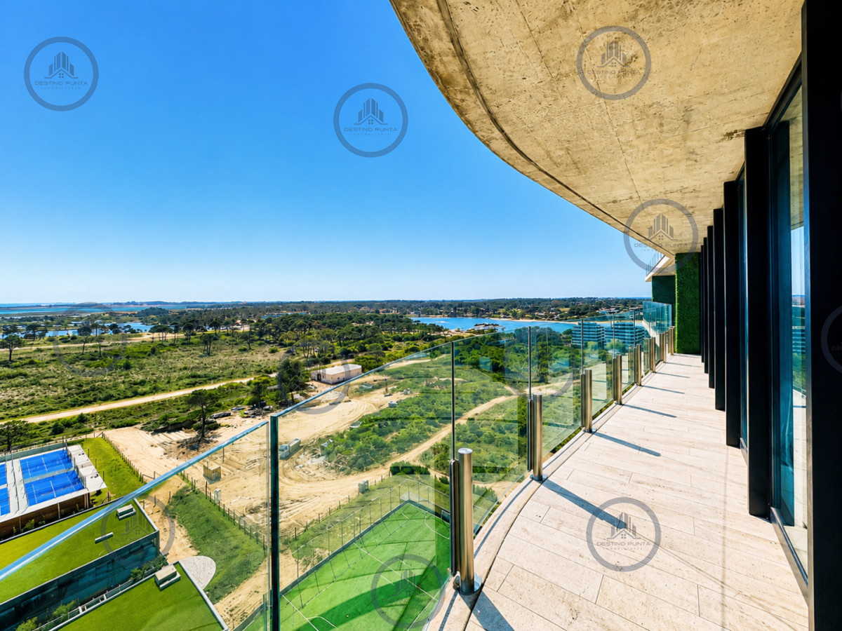 Apartamento ID.678 - Espectacular Apartamento de 2 Dormitorios y Medio, piso alto, Torre Surfside, Punta del Este