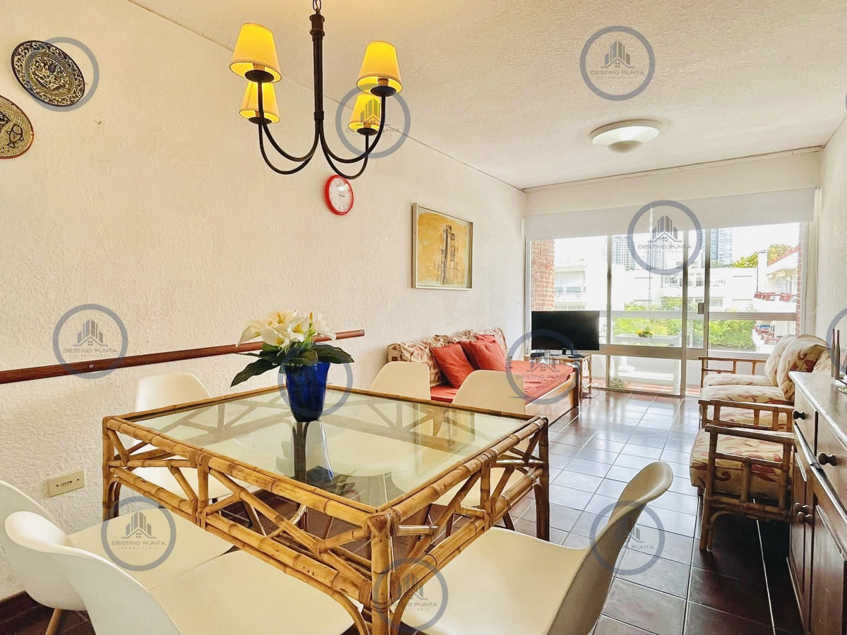 Apartamento ID.788 - Apartamento de 2 Dormitorios en Aidy Grill a Pocos Metros de Playa Brava - Venta