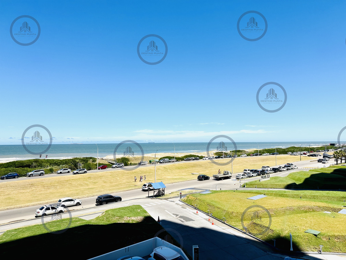 Apartamento ID.2451 - Apartamento a estrenar en el lujoso LE PARC IV de 3 dormitorios, Playa Brava
