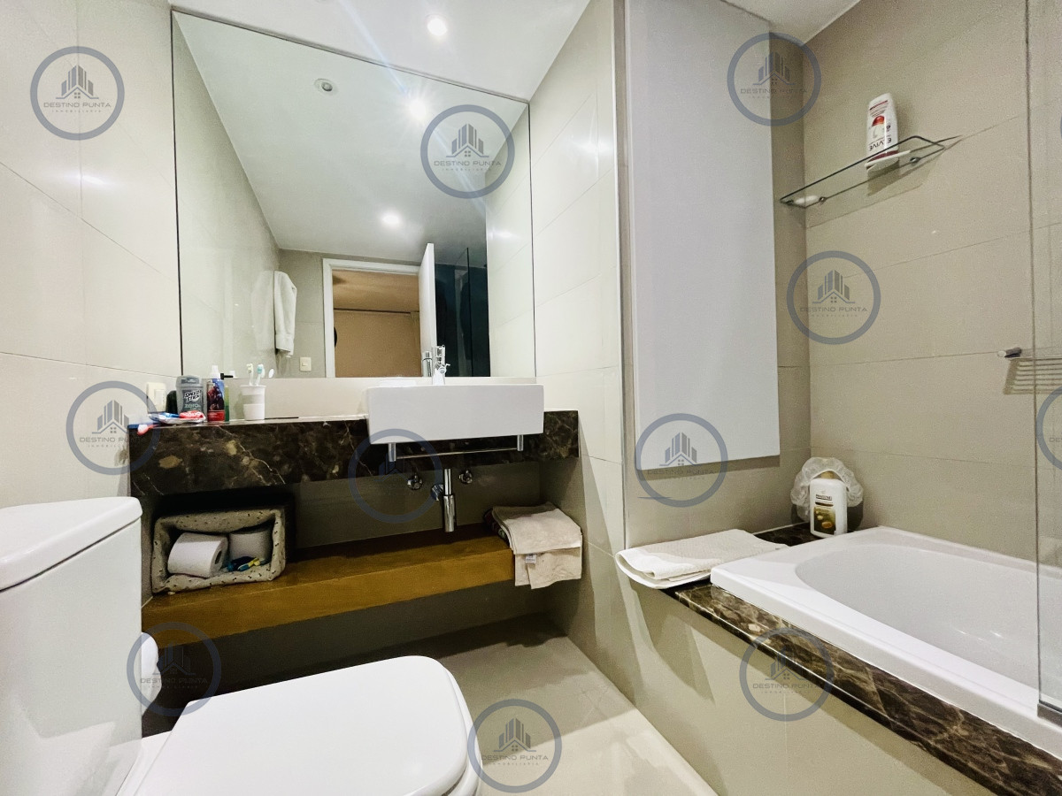 Apartamento ID.2024 - Moderno Apartamento Frente Al Mar, 3 Dormitorios y Dependencia