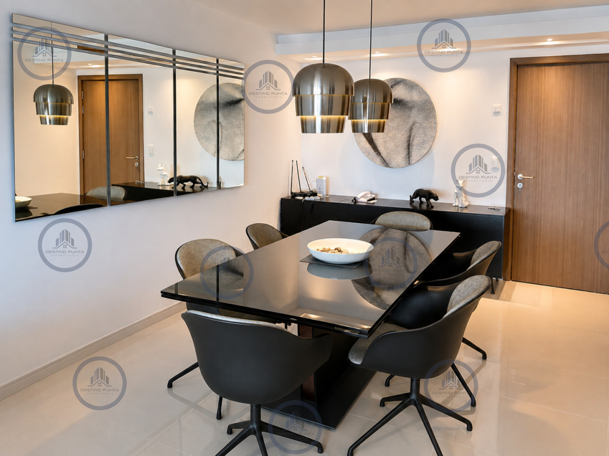 Apartamento ID.1776 - Venta de gran apartamento de 3 dormitorios con parrillero propio en Playa Brava, Punta del Este