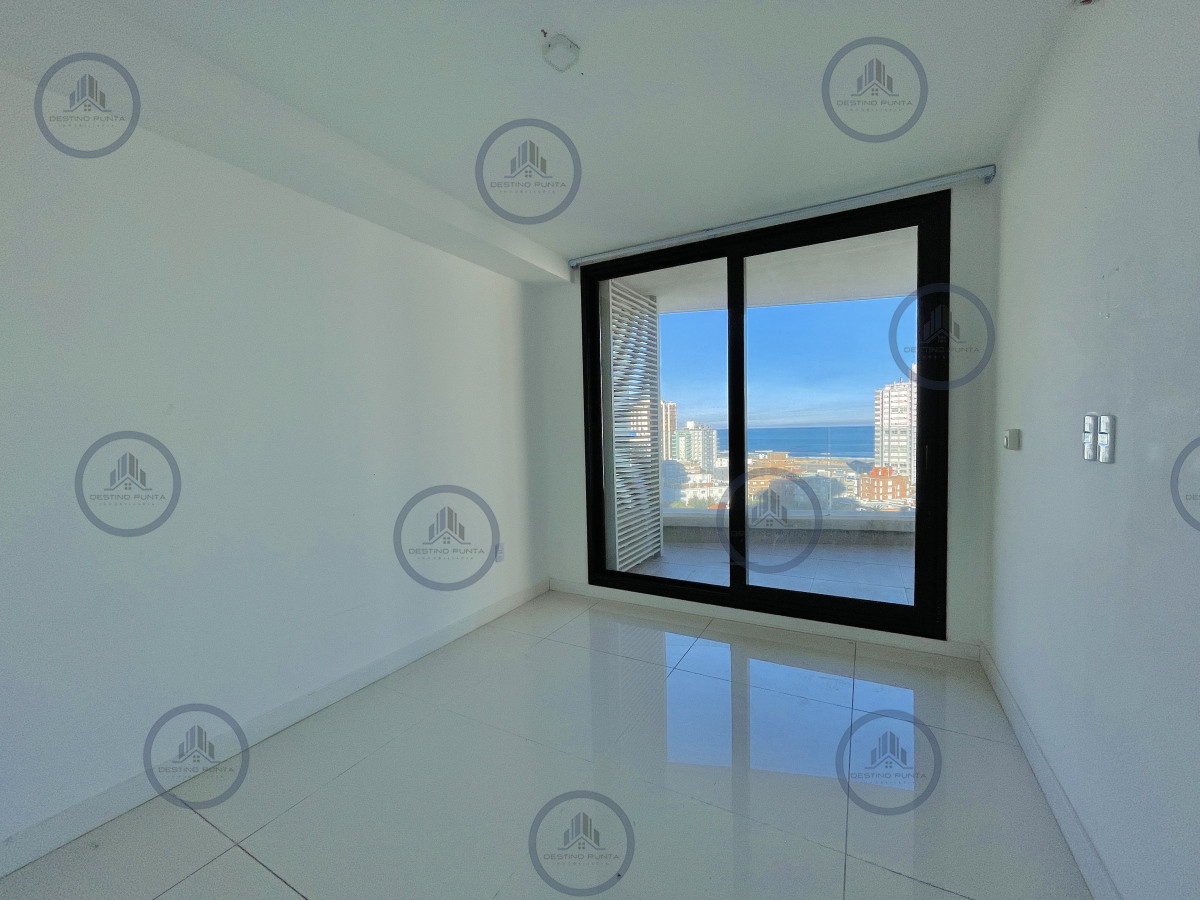 Apartamento ID.1982 - Apartamento de 1 Dormitorio en edificio Artower, Sin Muebles, Punta del Este
