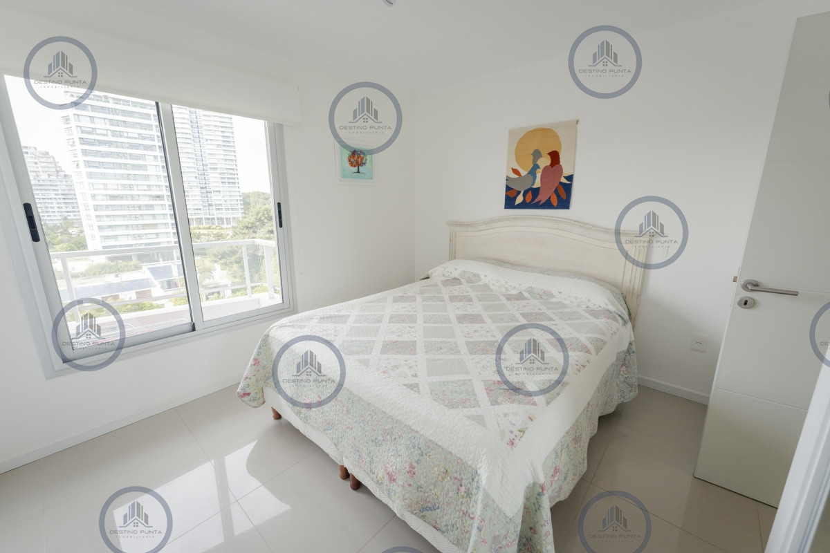 Apartamento ID.2080 - Alquiler temporario de apartamento de 1 dormitorio a un par de cuadras de playa Brava, Punta del Este
