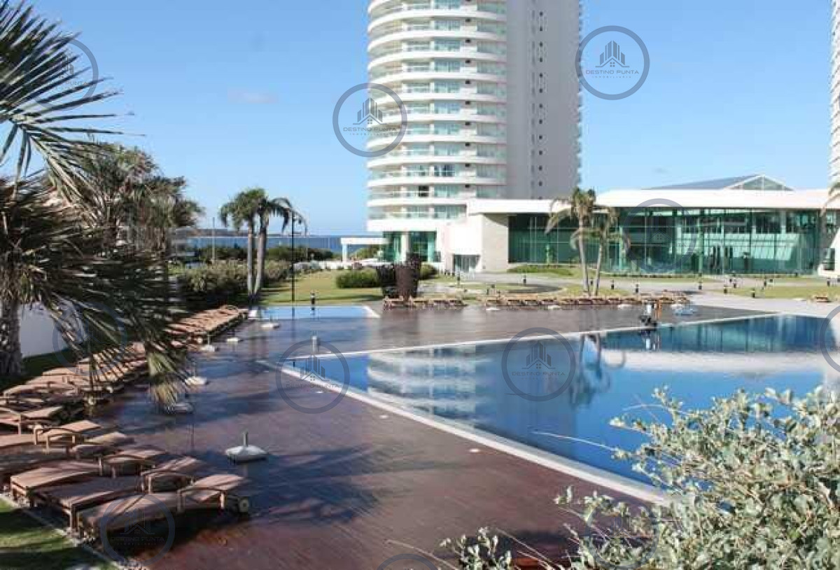 Apartamento ID.479 - Alquiler temporario de apartamento en torre Premiun sobre playa Mansa de tres dormitorios