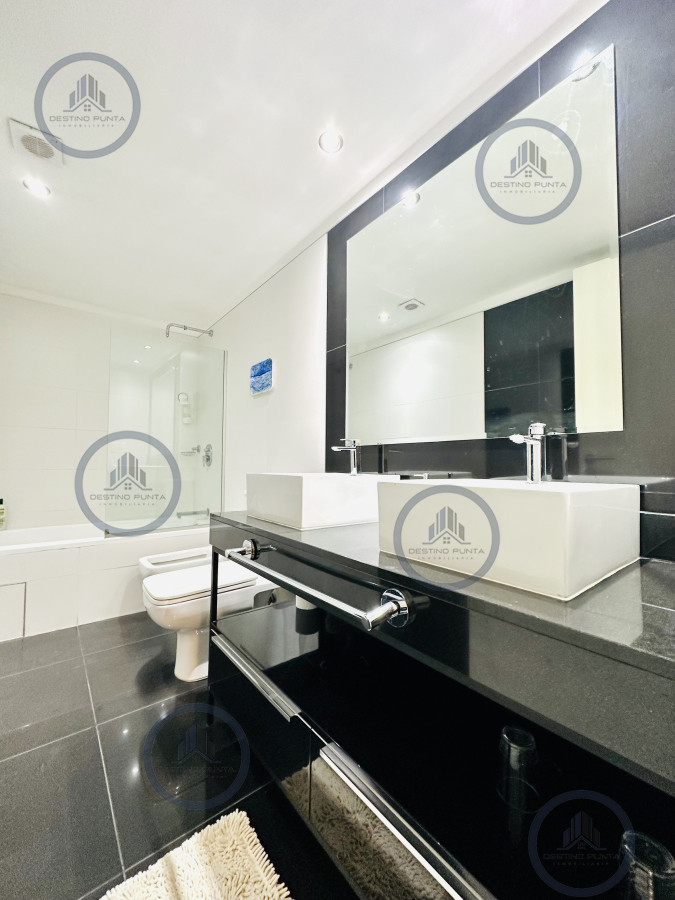Apartamento ID.735 - Moderno Apartamento de 3 Dormitorios en Suite, zona Hotel Enjoy, Punta del Este