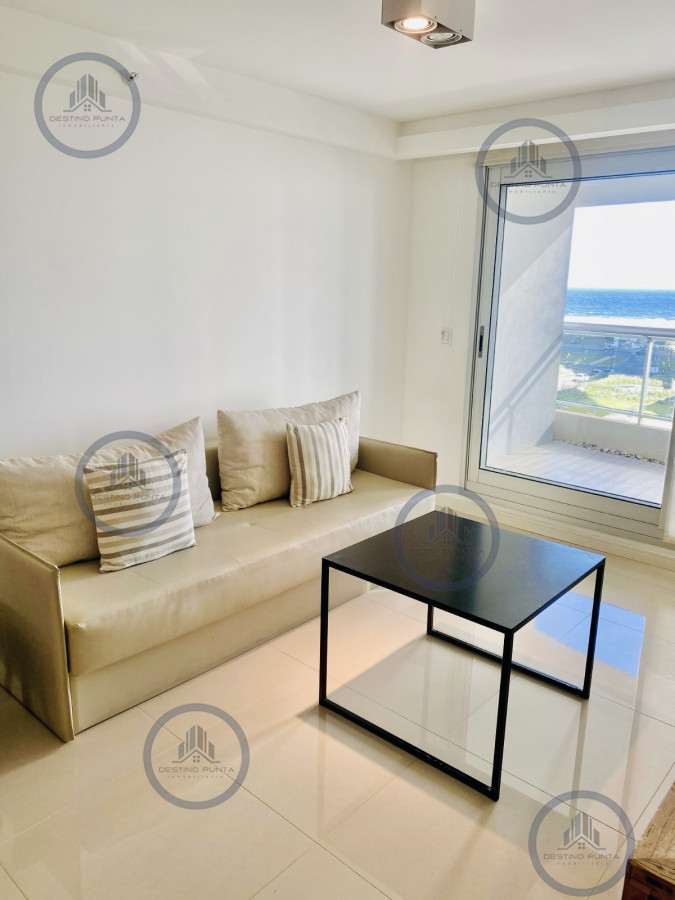 Apartamento ID.2927 - Apartamento de 2 Dormitorios y Parrillero con Vista al Mar en Playa Brava, Look Tower
