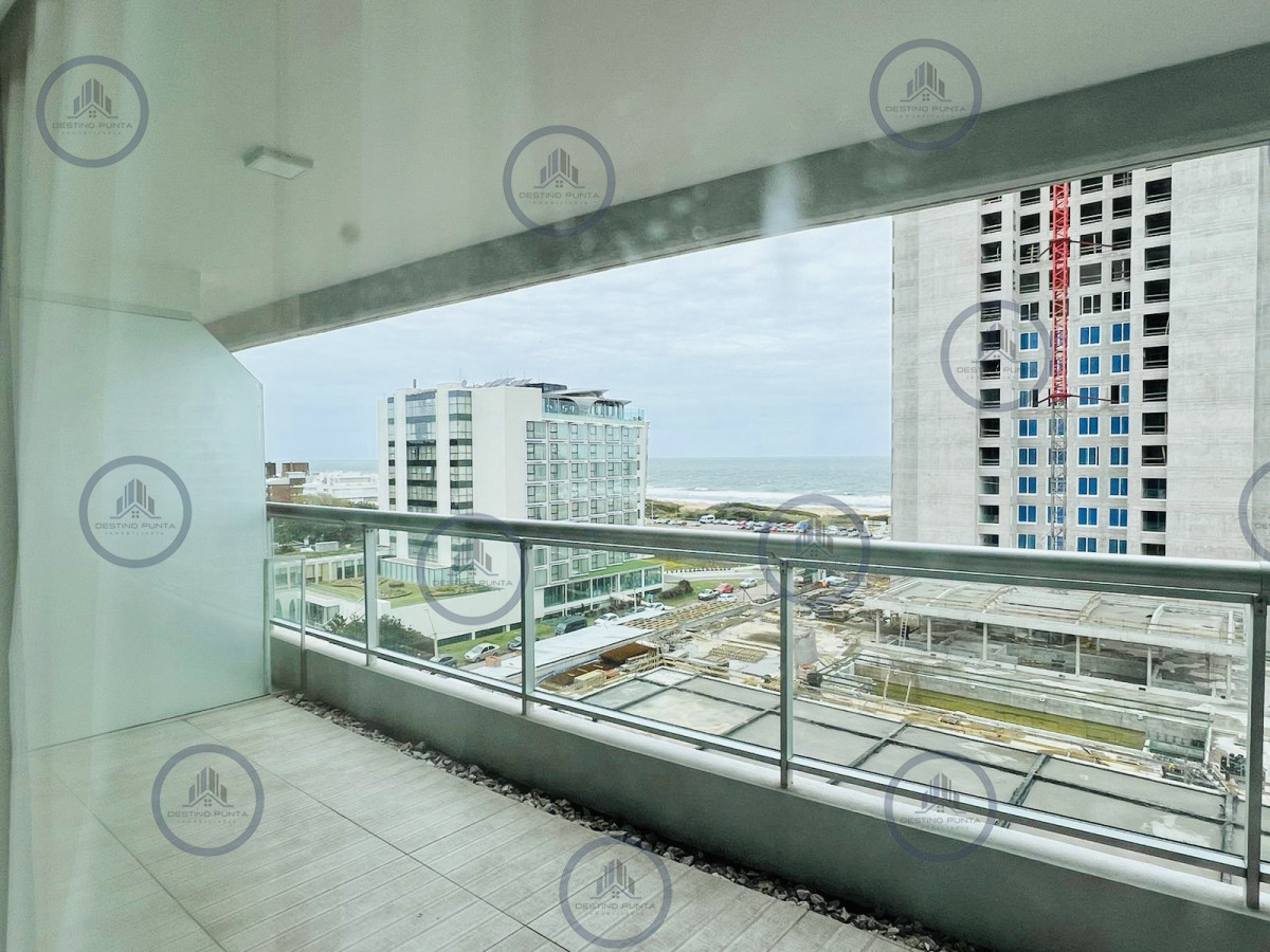 Apartamento ID.1682 - Apartamento de 2 Dormitorios y Parrillero con Vista al Mar en Playa Brava, Look Brava