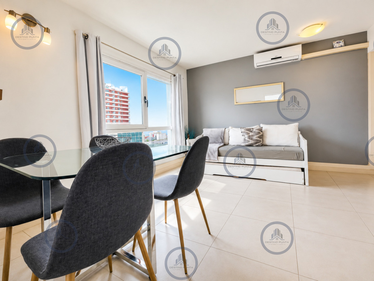 Apartamento ID.1590 - Venta de apartamento de 1 Dormitorio en el corazón de la Península, Punta del Este