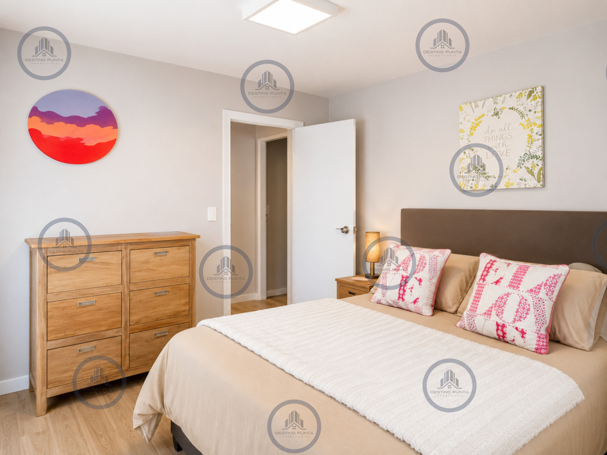 Apartamento ID.3027 - Espectacular Apartamento de 3 Dormitorios en Península de Punta del Este. En Venta y Alquiler Anual
