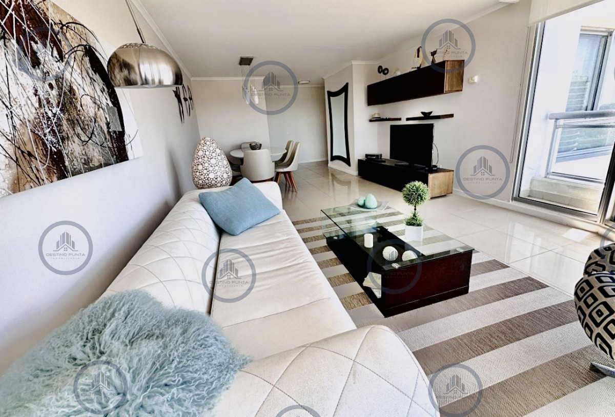 Apartamento ID.176 - Apartamento de 3 Dormitorios en Venta, Ocean Drive Punta del Este