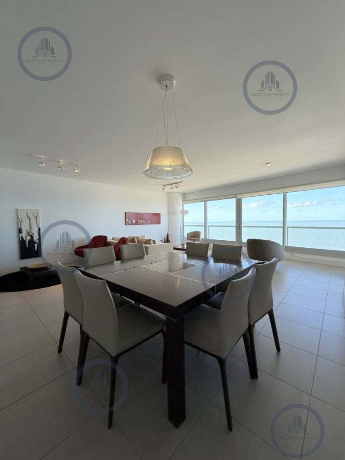 Apartamento ID.219 - Alquiler temporario de apartamento esquinero piso alto en Torre Le Parc, Playa Brava