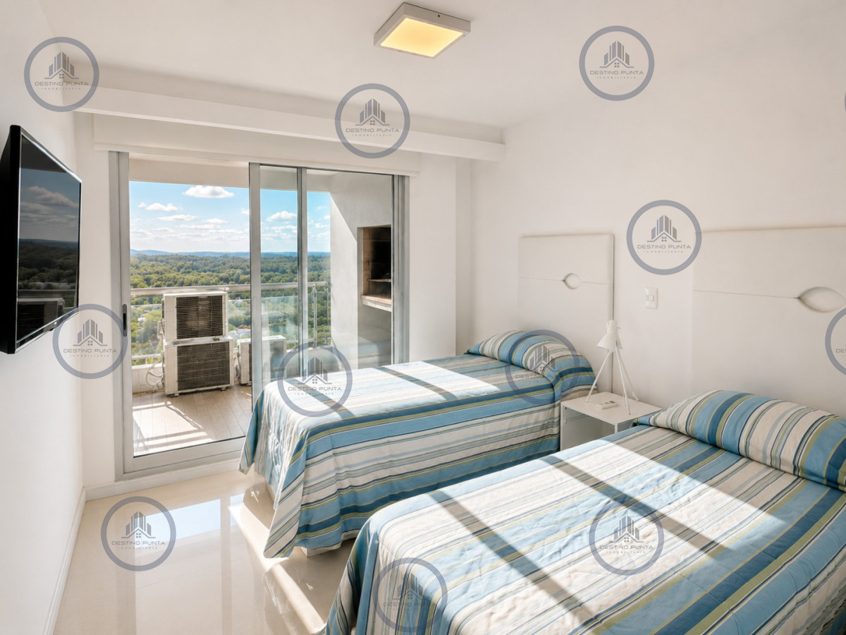 Apartamento ID.310 - Alquiler temporal de apartamento de 2 dormitorios con parrillero en Playa Brava