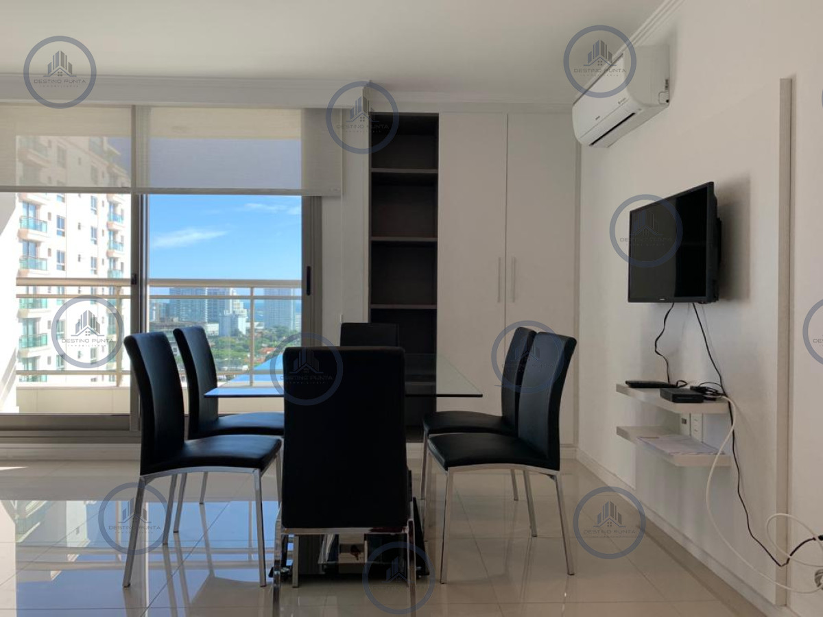 Apartamento ID.810 - Apartamento de 2 Dormitorios en Roosevelt - Punta del Este