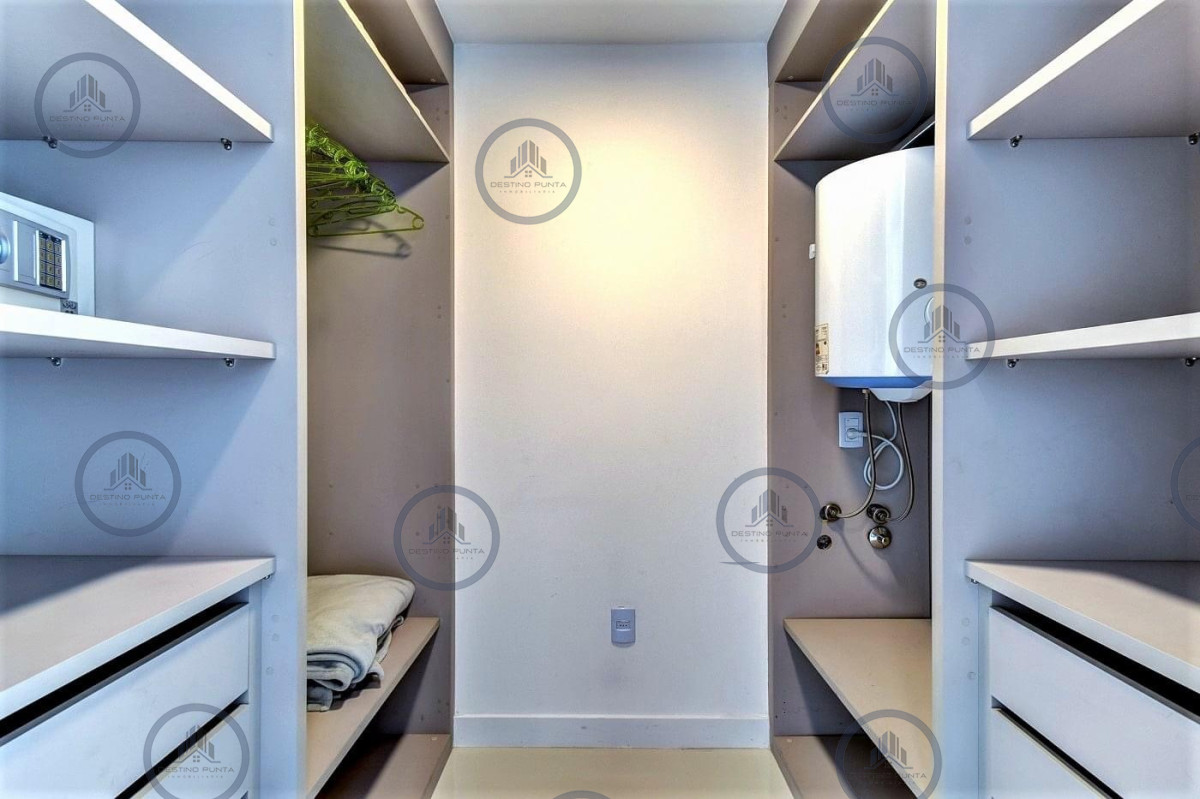 Apartamento ID.1457 - Venta y alquiler temporal de apartamento de dos dormitorios en edificio Art Tower, La Pastora, Punta del Este