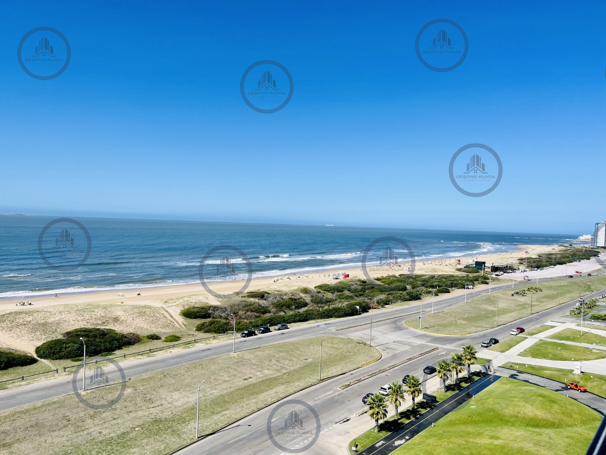 Apartamento ID.291 - Venta de Apartamento de 3 Dormitorios en suite en Le Parc 3 de Playa Brava, Punta del Este