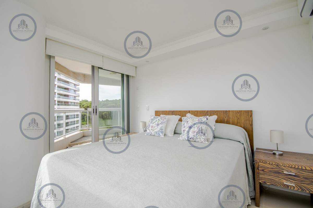 Apartamento ID.311 - Apartamento de 2 Dormitorios + Servicio - Look Brava