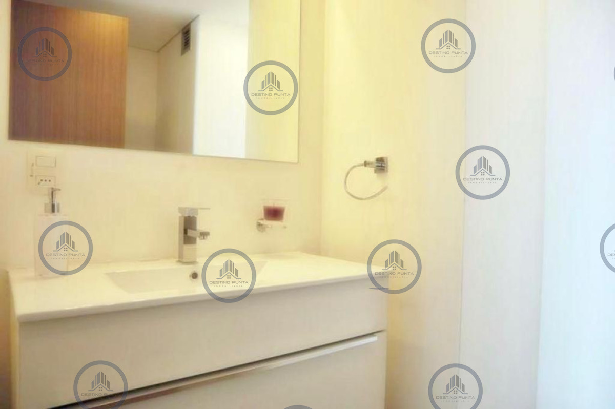 Apartamento ID.2186 - Apartamento piso alto con Vista de 3 Dormitorios y Parrillero en Playa Brava, Punta del Este 