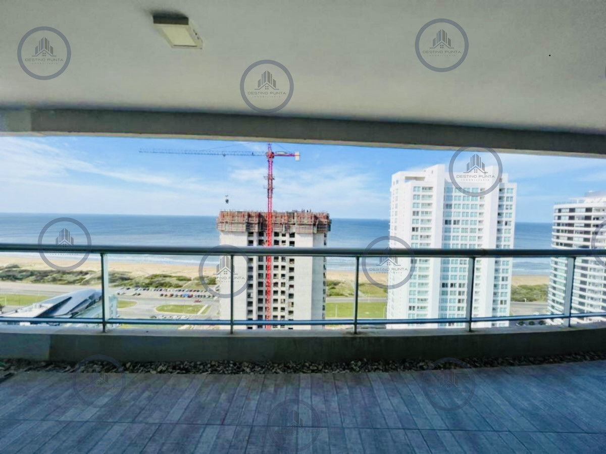 Apartamento ID.1765 - Alquiler temporario de Apartamento de 2 Dormitorios con Parrillero en torre Premium, Playa Brava