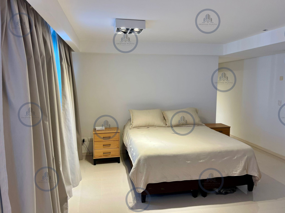 Apartamento ID.170 - Penthouse dúplex de 4 suites con azotea, parrillero y más de 500 m² de lujo contemporáneo