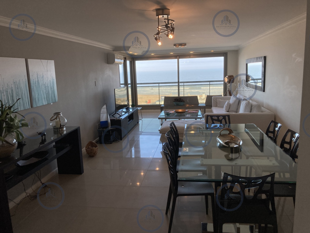 Apartamento ID.456 - Venta y alquiler temporario de apartamento de tres dormitorios en torre Premiun de playa Brava, Punta del Este