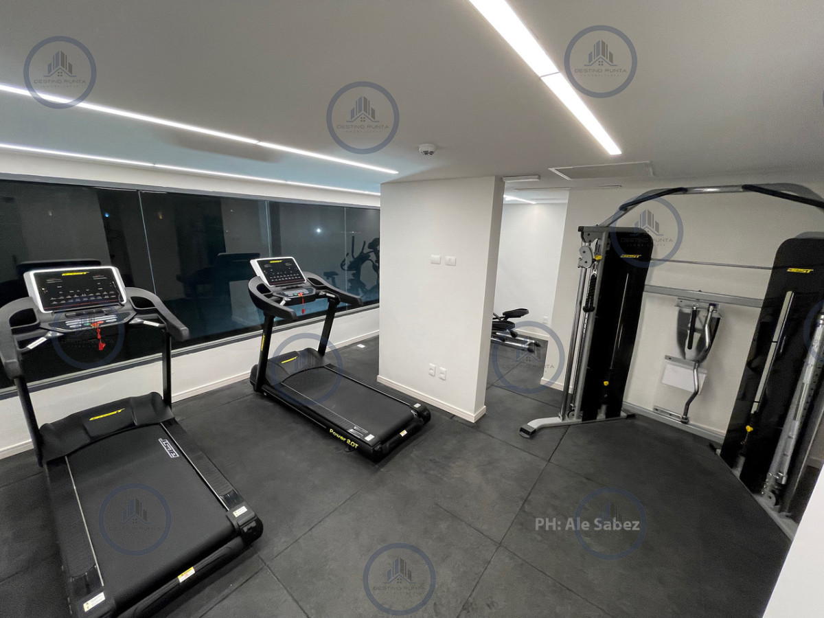 Apartamento ID.450 - Alquiler de Moderno Apartamento de 1 Dormitorio a metros de Playa Brava, Punta del Este