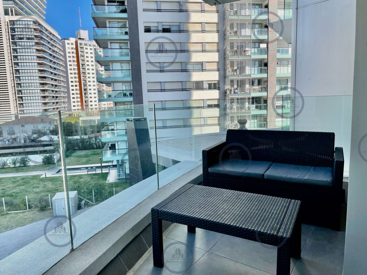 Apartamento ID.1771 - Alquiler temporal de apartamento muy lindo decorado de un dormitorio a pasos de las playas mansa y brava 