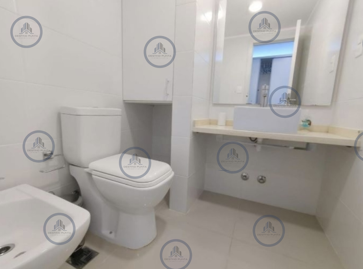 Apartamento ID.2106 - Apartamento de 3 Dormitorios y Parrillero en Playa Brava - Punta del Este
