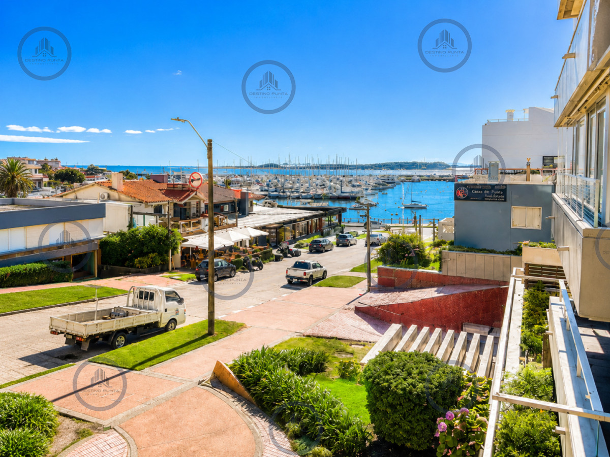 Apartamento ID.3027 - Espectacular Apartamento de 3 Dormitorios en Península de Punta del Este. En Venta y Alquiler Anual