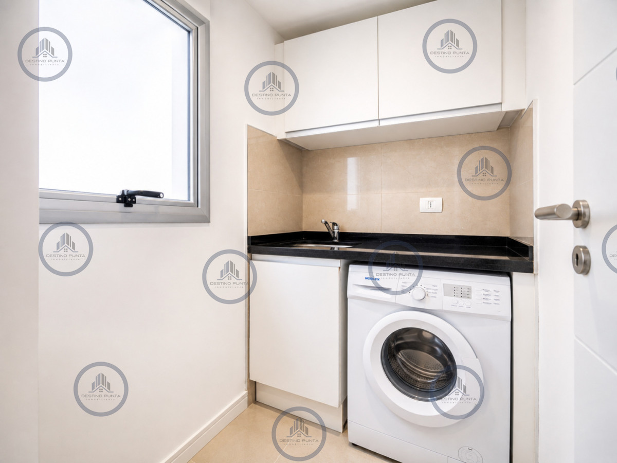 Apartamento ID.1108 - Apartamento Frente al Mar de 3 Dormitorios, Playa Brava Punta del Este