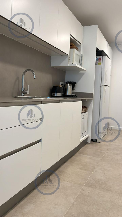 Apartamento ID.196 - Esturión de Montoya, Apartamento Penthouse de 3 Dormitorios y Parrillero en Playa Montoya, La Barra