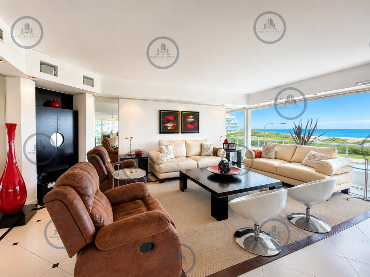 Apartamento ID.3221 - Exclusivo Apartamento Frente al Mar en Playa Brava, 4 Dormitorios 