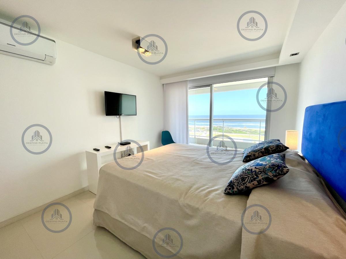 Apartamento ID.442 - Alquiler temporario de apartamento de dos dormitorios con dos baños en Playa Brava