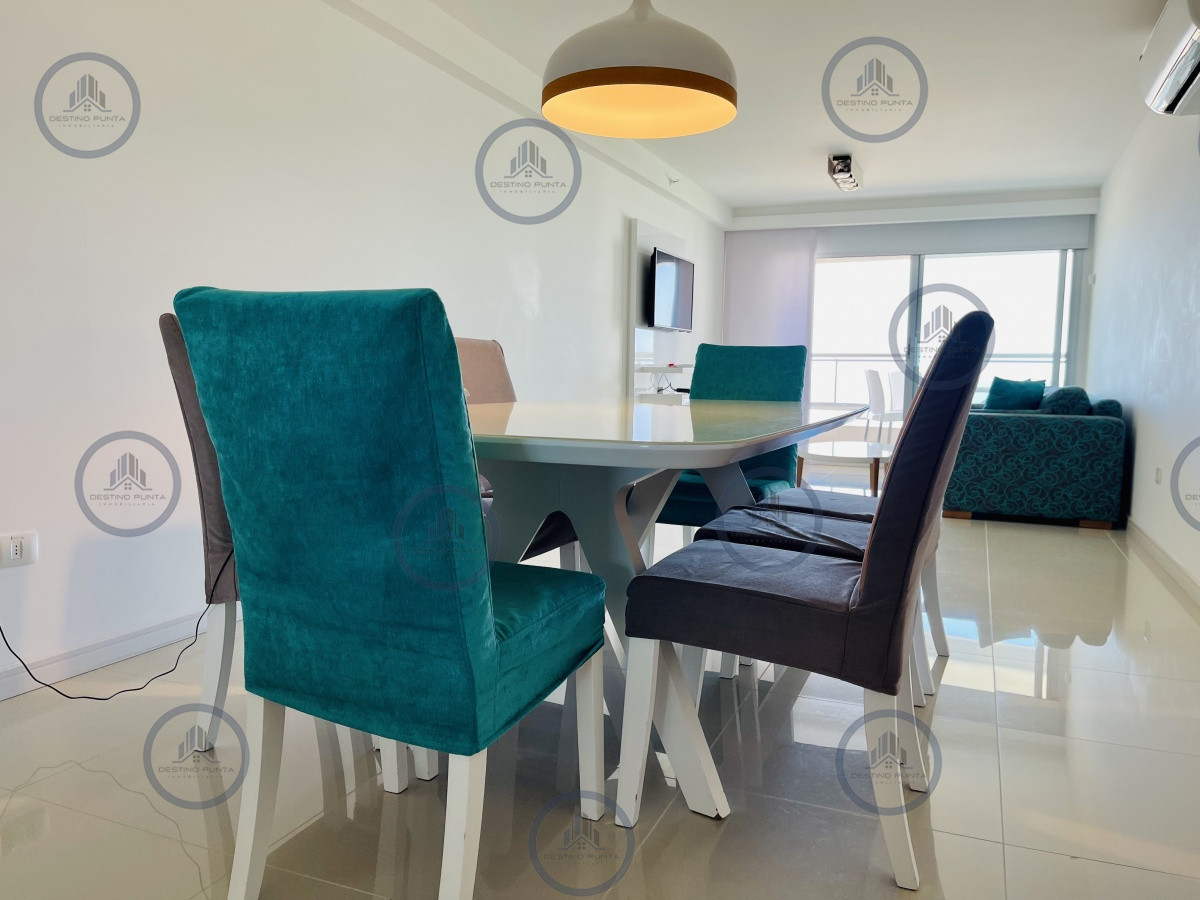 Apartamento ID.442 - Alquiler temporario de apartamento de dos dormitorios con dos baños en Playa Brava
