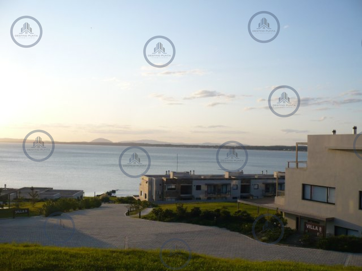 Apartamento ID.42 - Alquiler temporal de amplio departamento de un dormitorio con parrillero de uso exclusivo en complejo de Punta Ballena