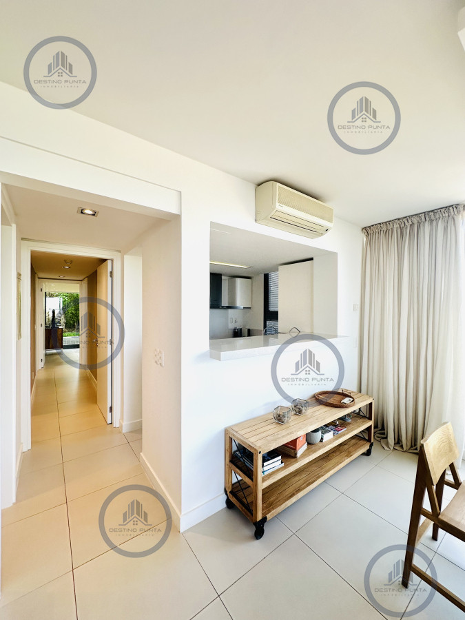 Apartamento ID.112 - Venta OPORTUNIDAD de exclusivo departamento de tres dormitorios y Parrillero en Punta Ballena