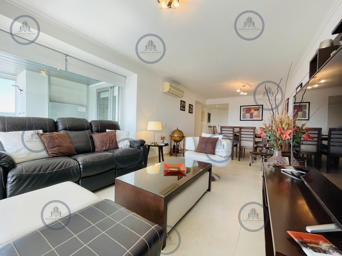 Apartamento ID.1037 - Apartamento de 2 Dormitorios y Parrillero a Pocos Metros de Playa Mansa