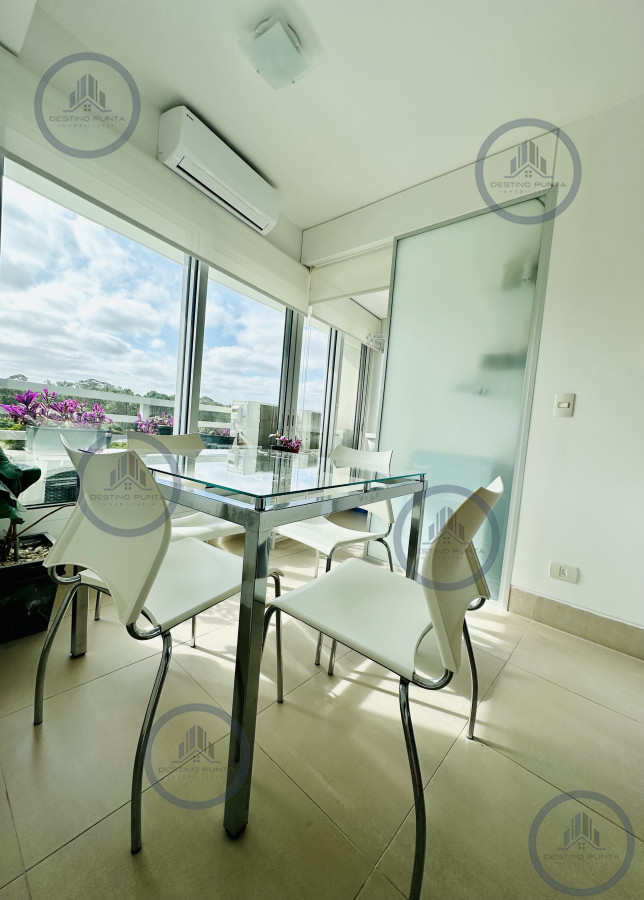 Apartamento ID.1762 - Oportunidad en Venta! Apartamento sobre playa Brava de 3 Dormitorios más Dependencia, Torre Le Parc