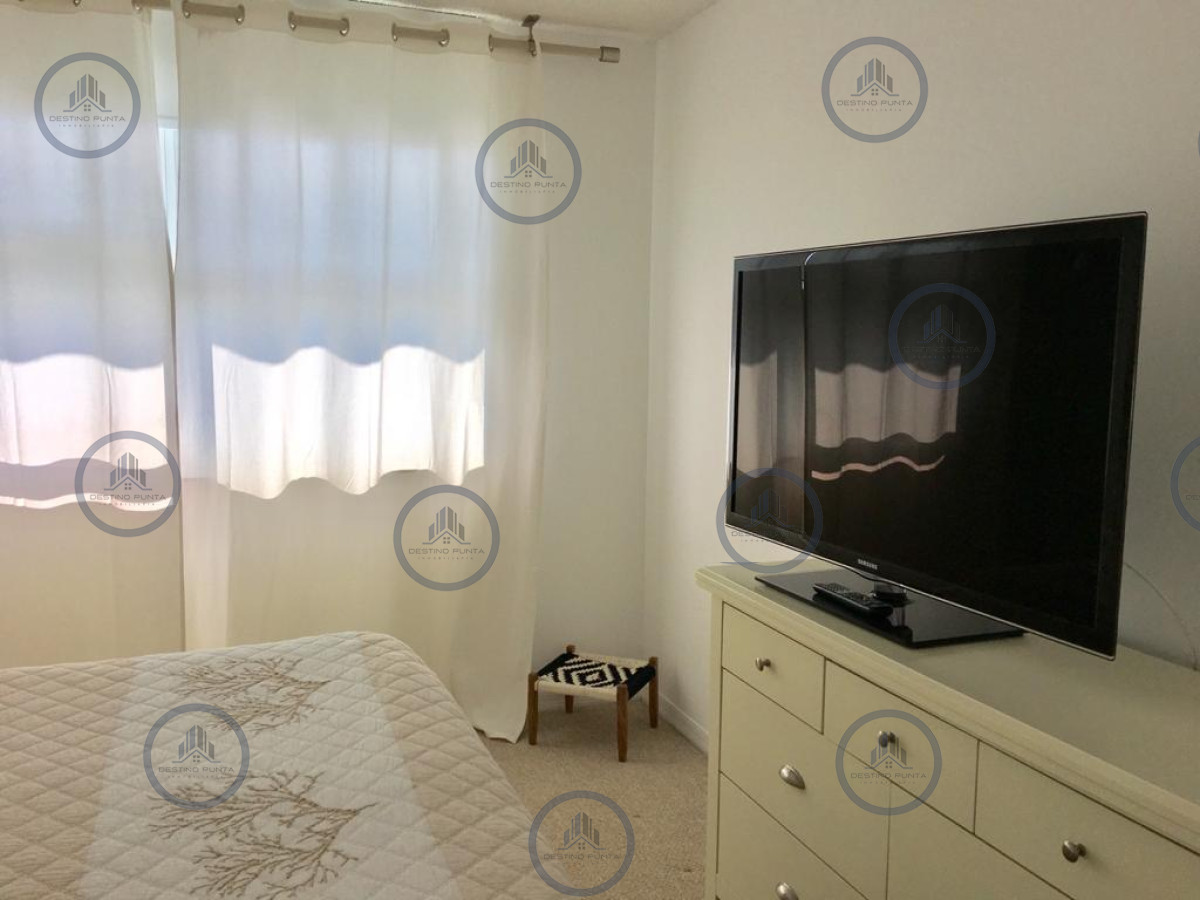 Apartamento ID.37 - Alquiler temporario de apartamento de un dormitorio y medio en Punta Ballena