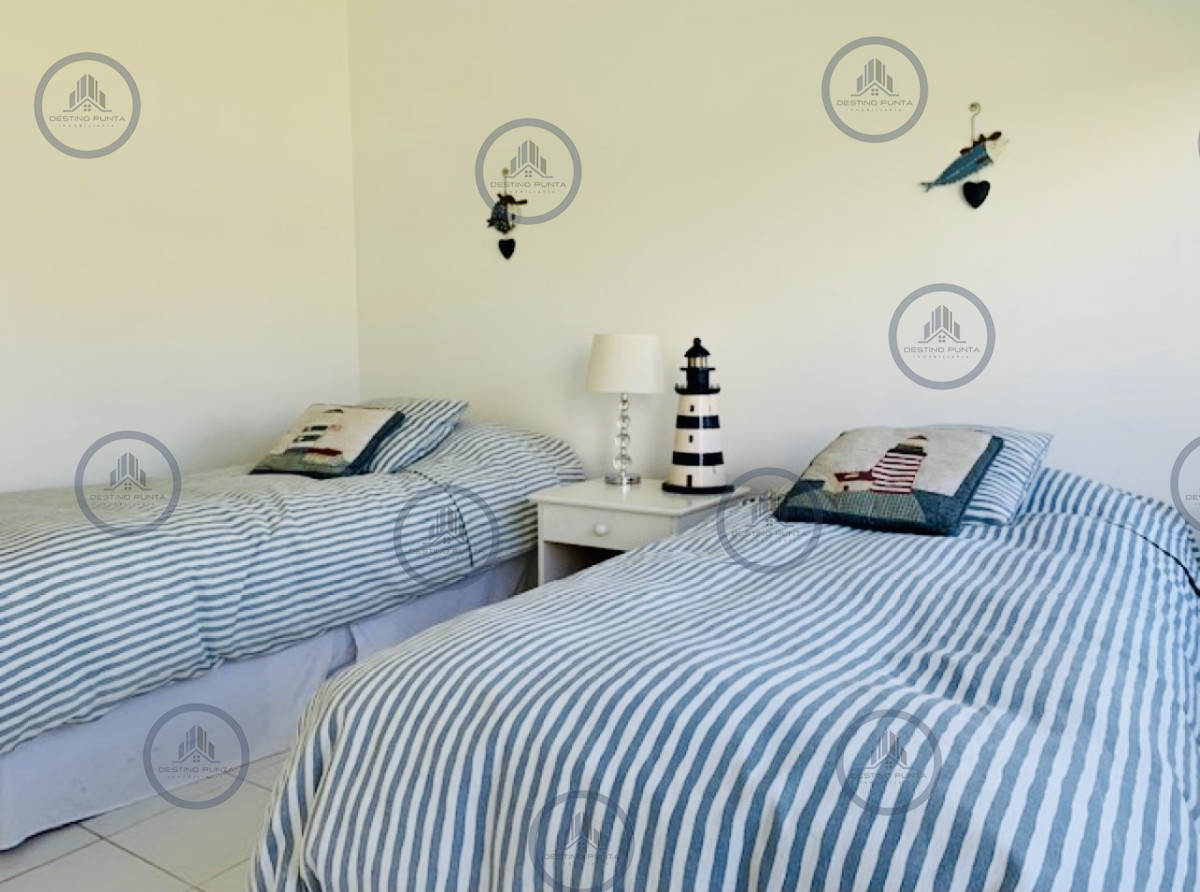 Apartamento ID.198 - Alquiler temporario de apartamento de tres dormitorios en playa Montoya, La Barra 