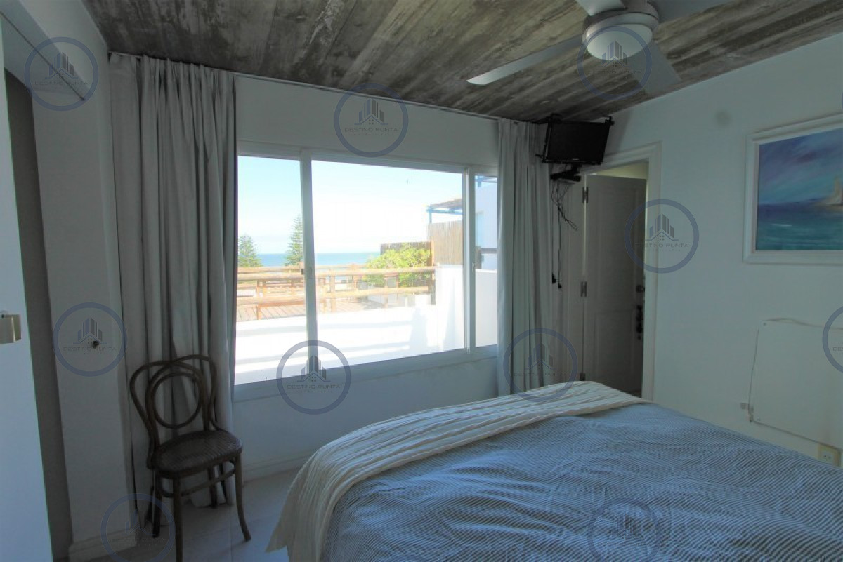 Apartamento ID.1935 - Apartamento con Estufa y Parrillero de 3 Dormitorios en La Barra, Venta y Alquiler