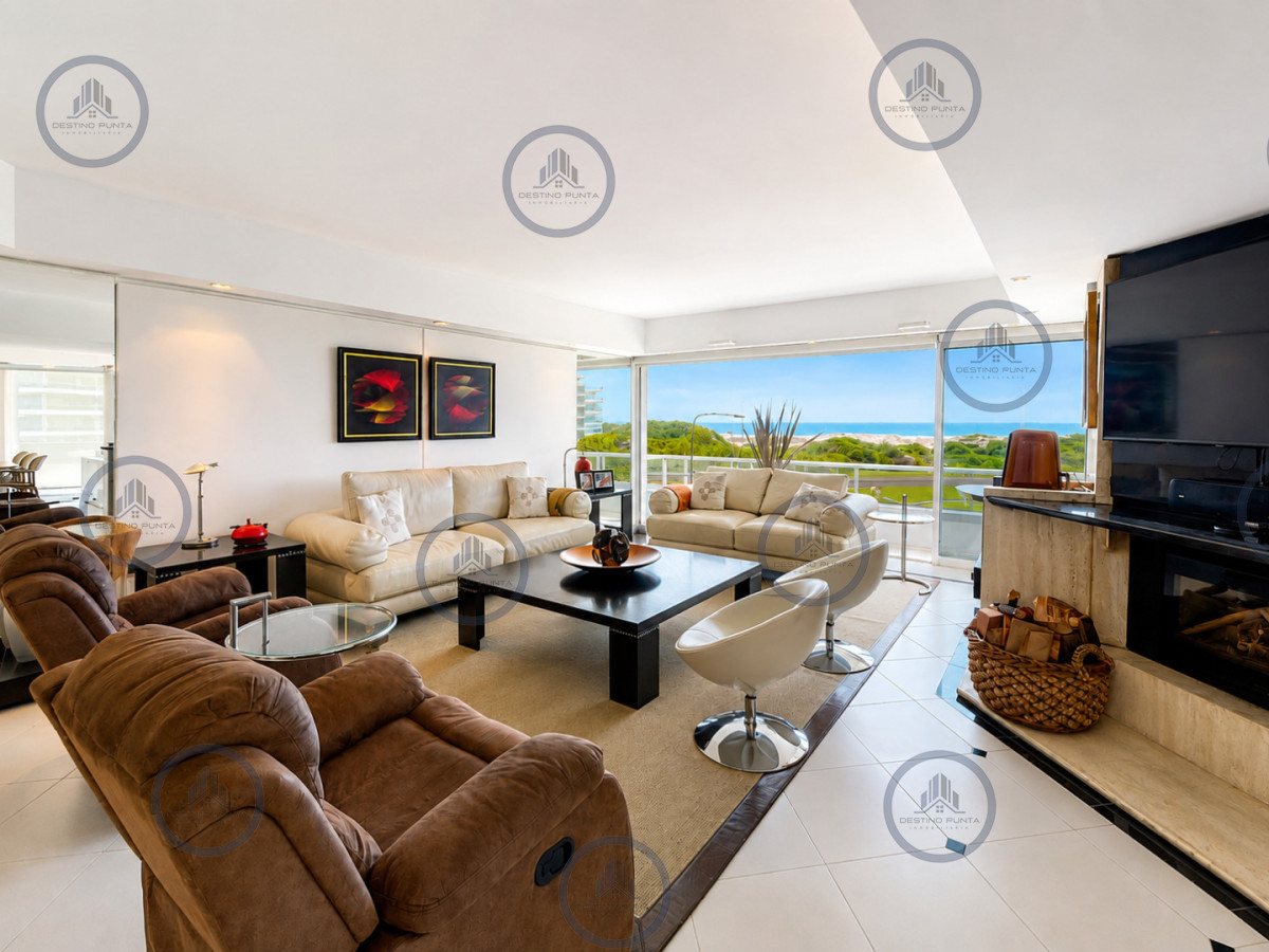 Apartamento ID.3221 - Exclusivo Apartamento Frente al Mar en Playa Brava, 4 Dormitorios 