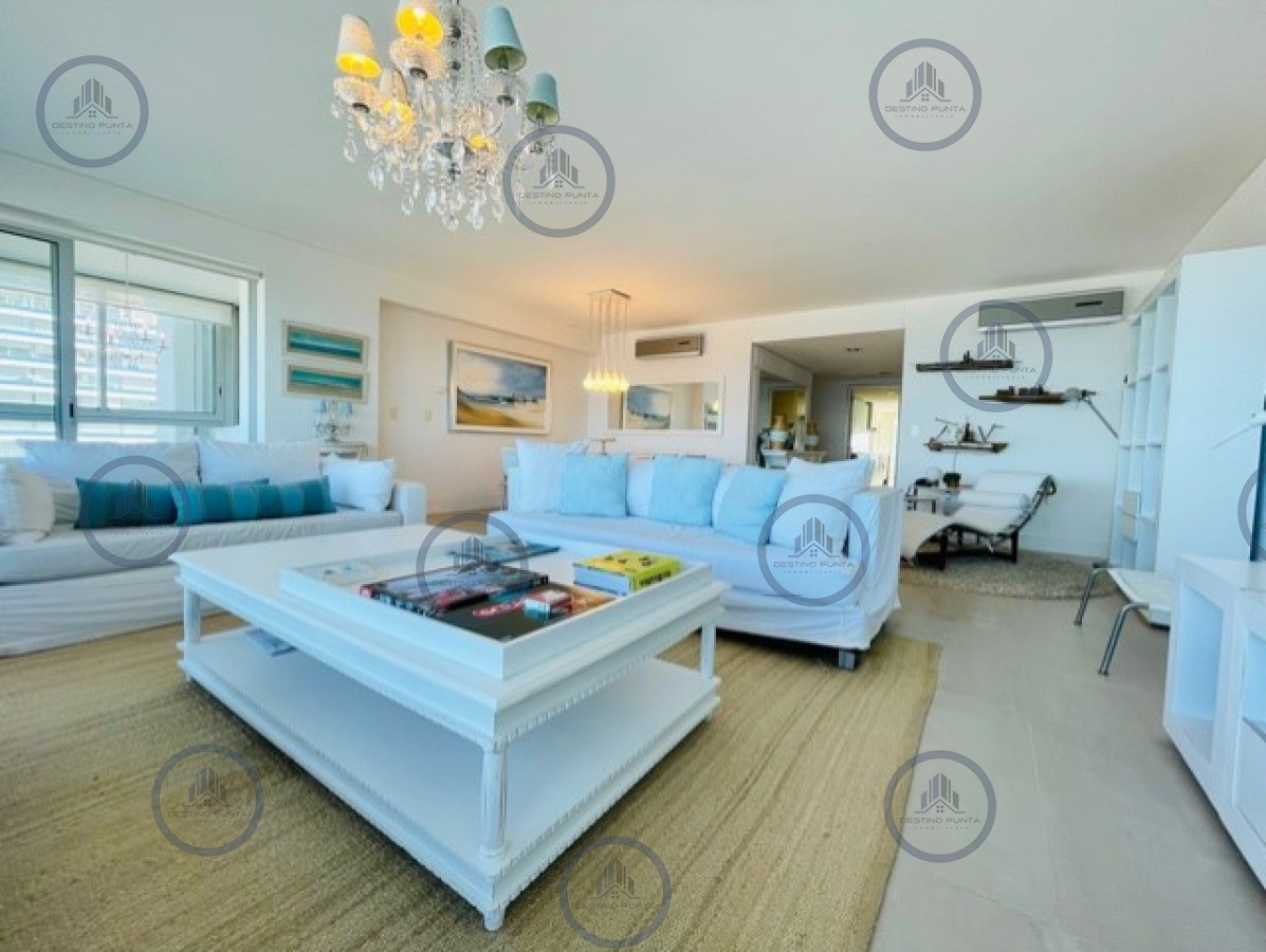 Apartamento ID.46 - Venta de apartamento premiun de tres dormitorios más dependencia en torre de categoría sobre playa Brava, Punta del Este